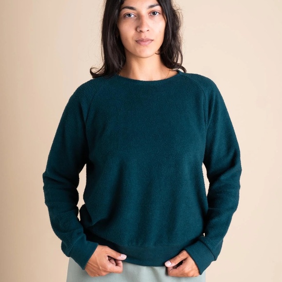 Conscious Clothing Tops - Conscious Clothing Varsity Top in Marine, size L, EUC